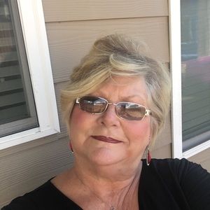 Meet your Posher, Meredith